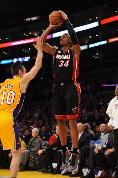 背后影响 背后影响